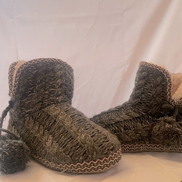 Slipper boots - Picture 2 of 5